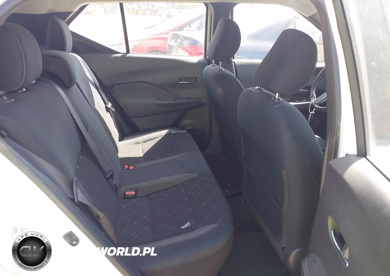 2018 Nissan Kicks Sv VIN:3N1CP5CU3JL534136 - 8