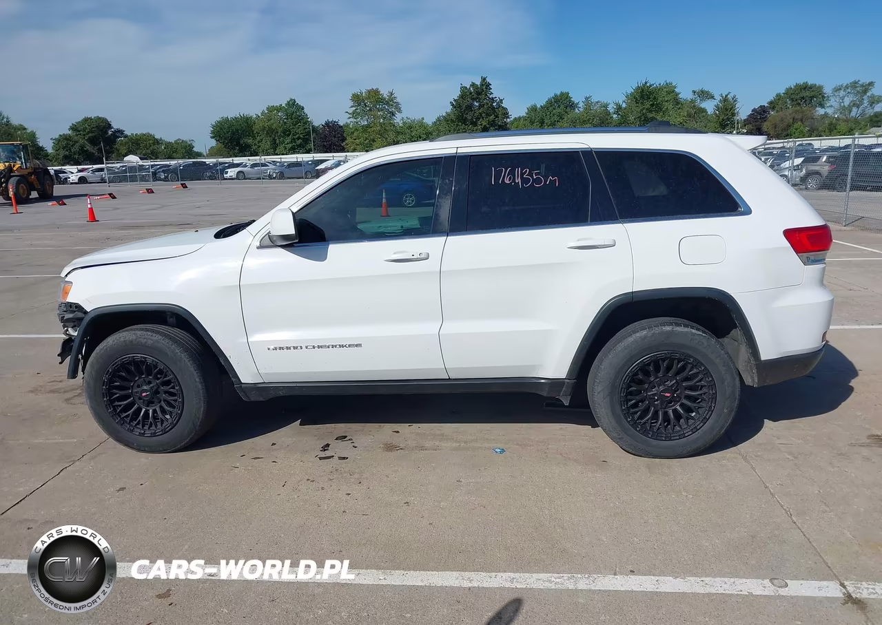 2016 Jeep Grand Cherokee Laredo VIN:1C4RJFAG7GC420785 - 14