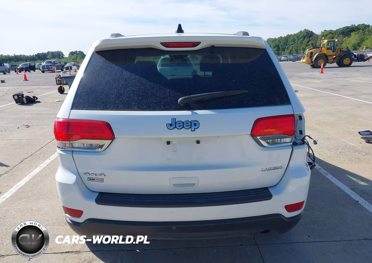 2016 Jeep Grand Cherokee Laredo VIN:1C4RJFAG7GC420785 - 16