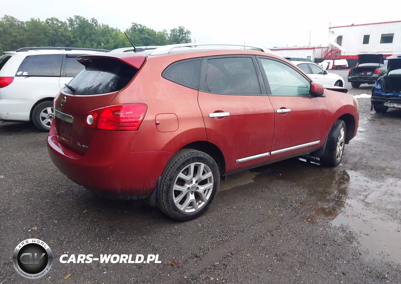 2011 Nissan Rogue Sv VIN:JN8AS5MV6BW306898 - 4