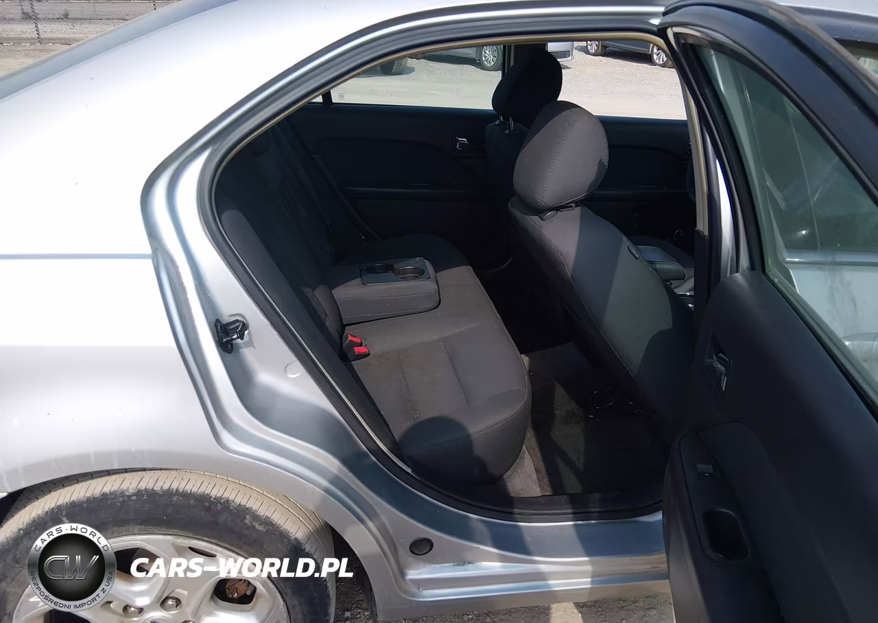 2011 Ford Fusion Se VIN:3FAHP0HA9BR148006 - 8