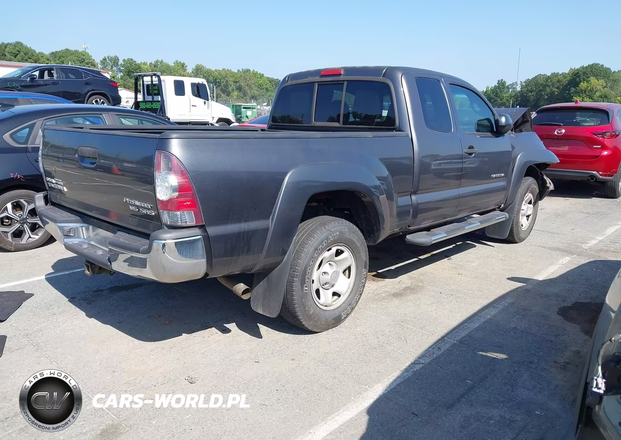 2012 Toyota Tacoma Prerunner V6 VIN:5TFTU4GN0CX012994 - 4