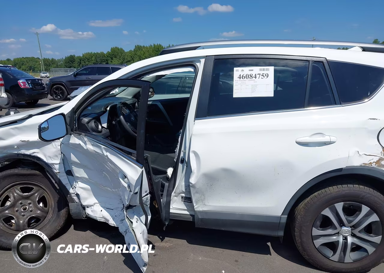 2018 Toyota Rav4 Le VIN:2T3ZFREV0JW495148 - 14