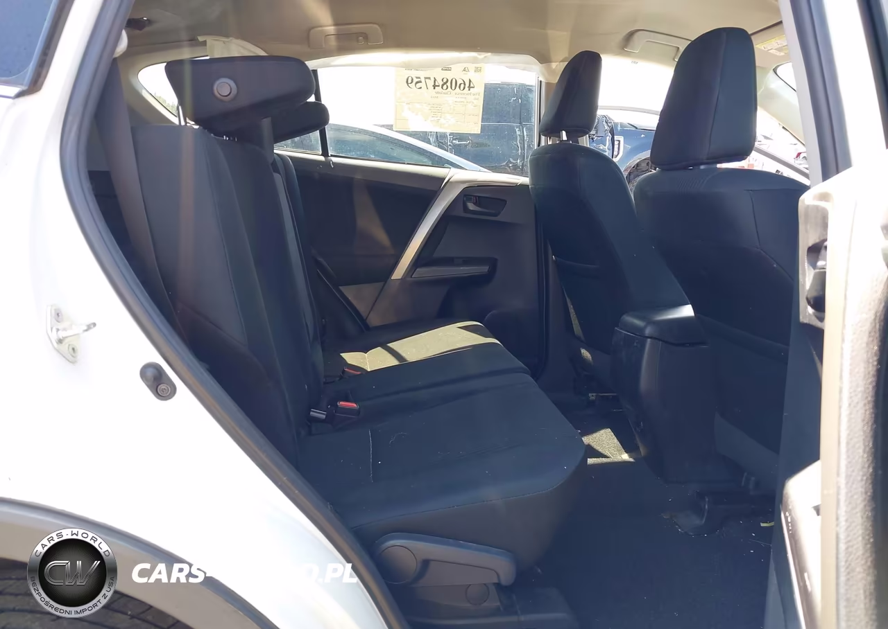 2018 Toyota Rav4 Le VIN:2T3ZFREV0JW495148 - 8