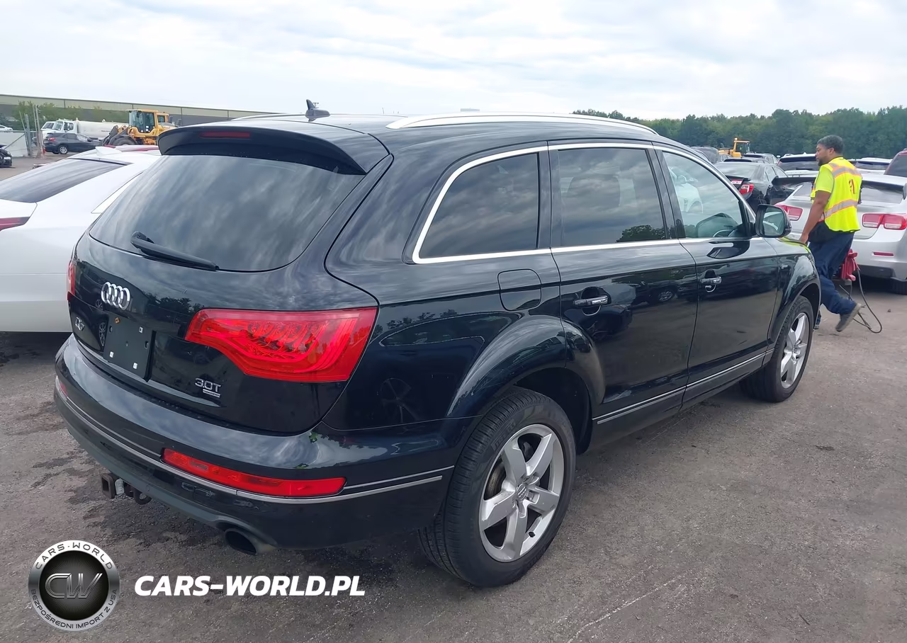 2015 Audi Q7 3.0T Premium VIN:WA1LGAFE7FD018749 - 4
