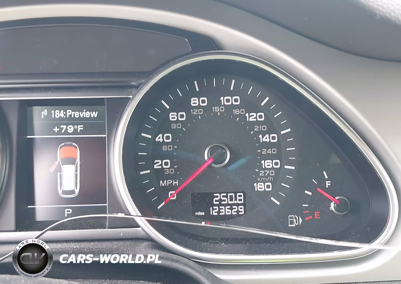 2015 Audi Q7 3.0T Premium VIN:WA1LGAFE7FD018749 - 7