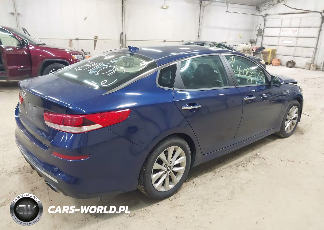 2019 Kia Optima Lx VIN:5XXGT4L39KG351896 - 4