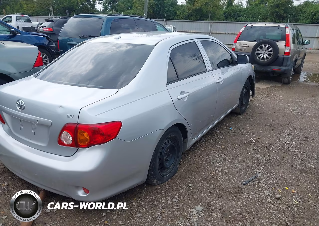 2009 Toyota Corolla Le VIN:JTDBL40EX99038590 - 4