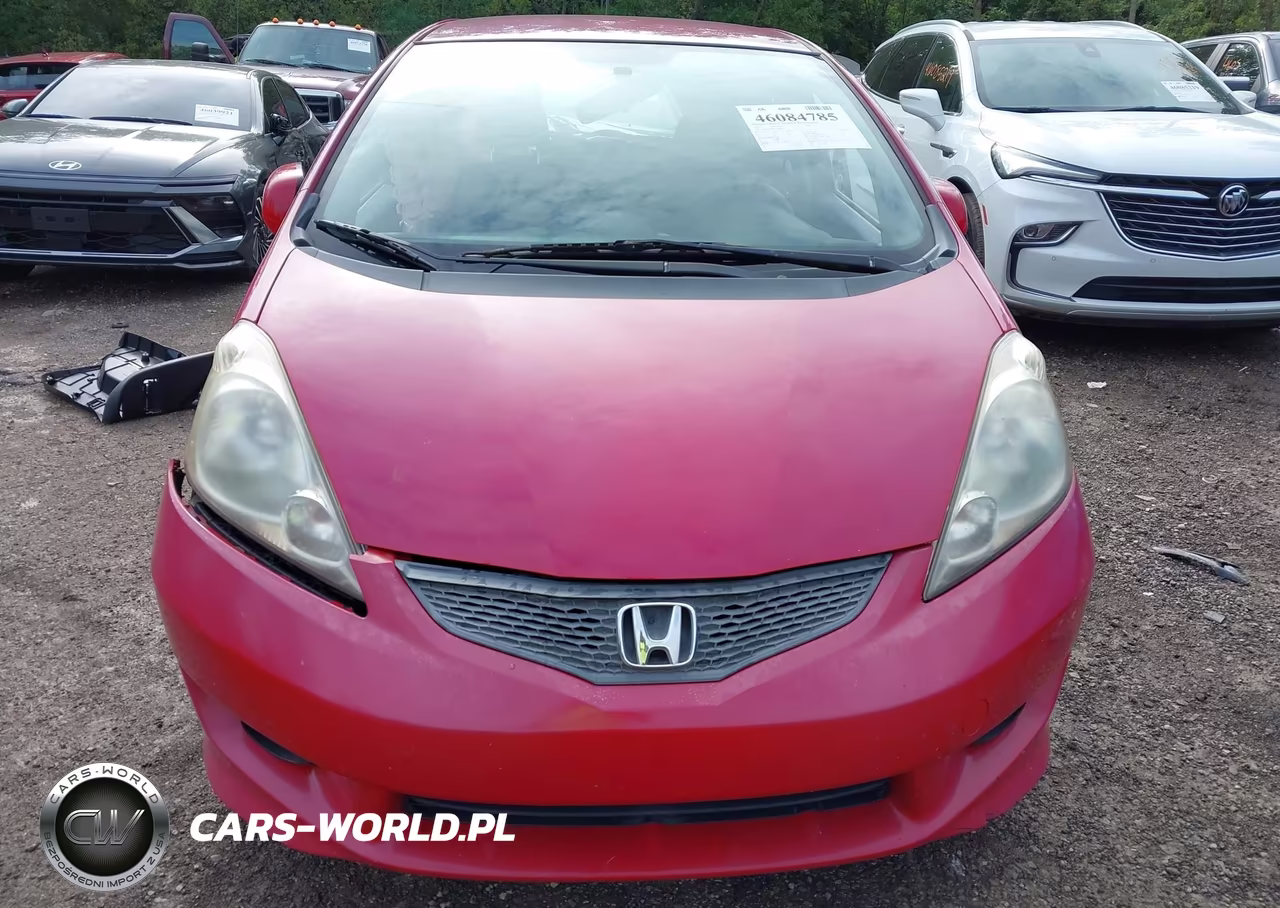 2010 Honda Fit Sport VIN:JHMGE8H49AC004729 - 13