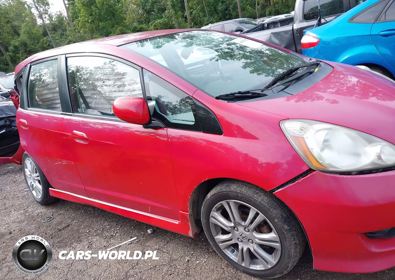 2010 Honda Fit Sport VIN:JHMGE8H49AC004729 - 14