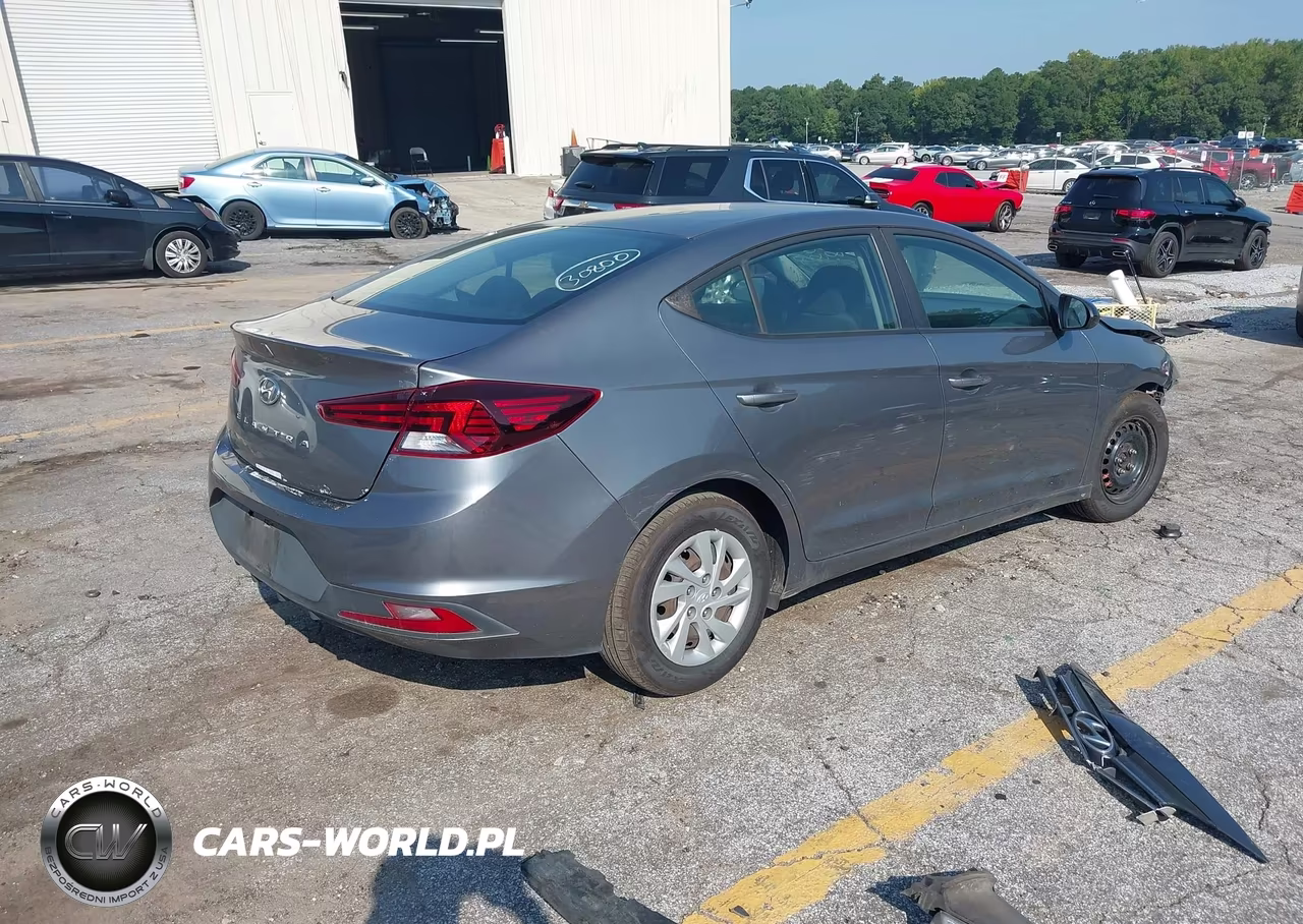 2020 Hyundai Elantra Se VIN:5NPD74LF3LH498688 - 4