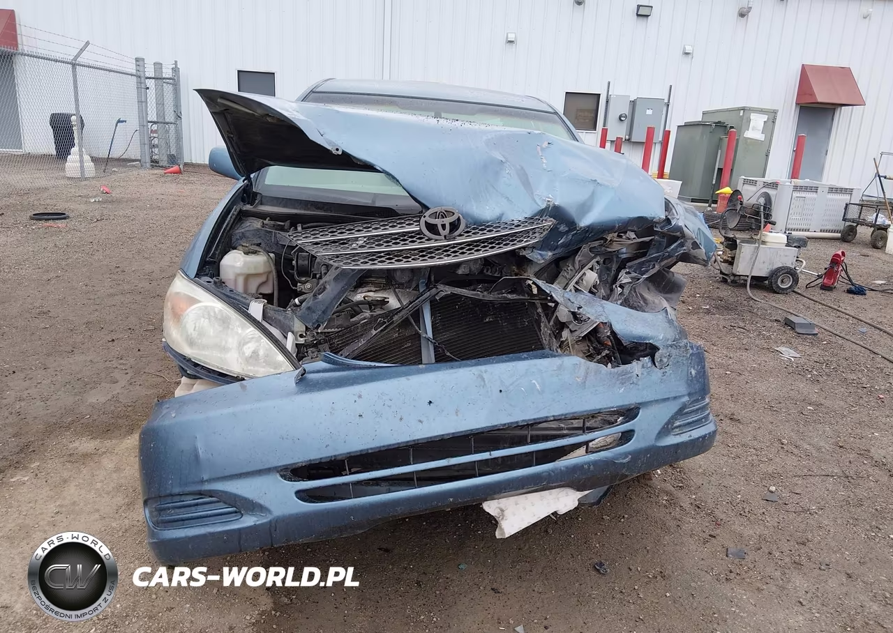 2004 Toyota Camry Le VIN:4T1BE32K04U866267 - 12