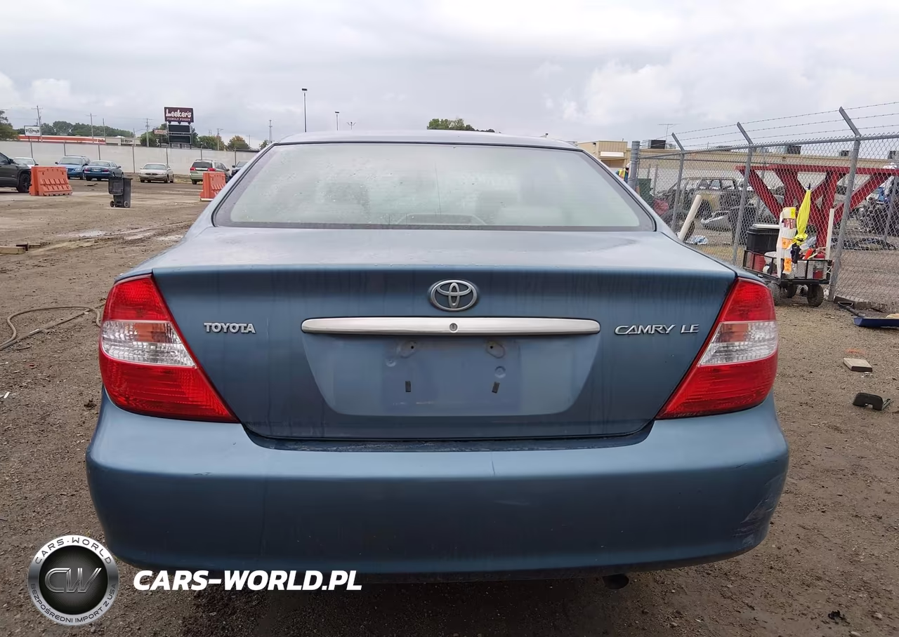 2004 Toyota Camry Le VIN:4T1BE32K04U866267 - 16