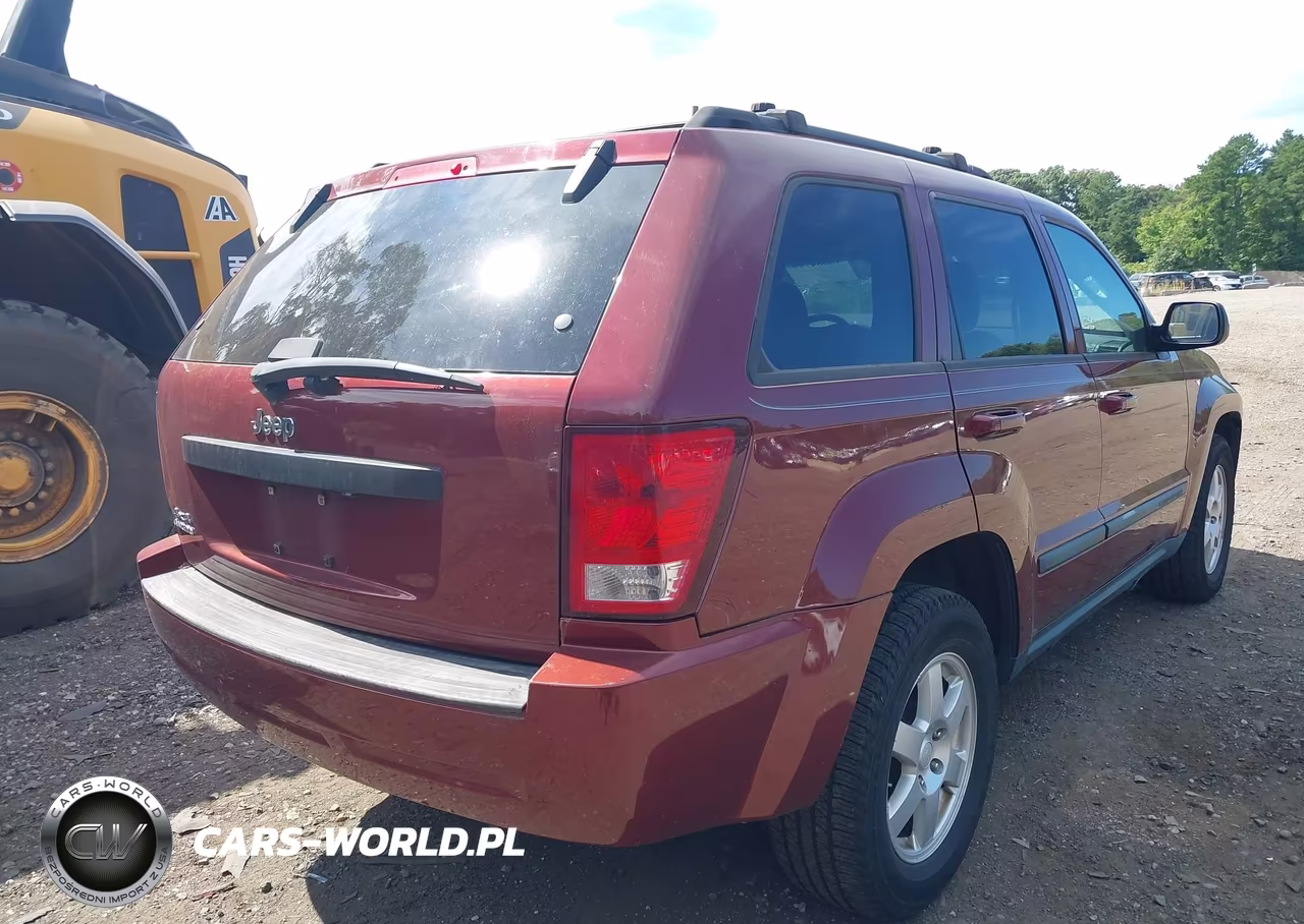 2008 Jeep Grand Cherokee Laredo VIN:1J8GR48K58C203549 - 4