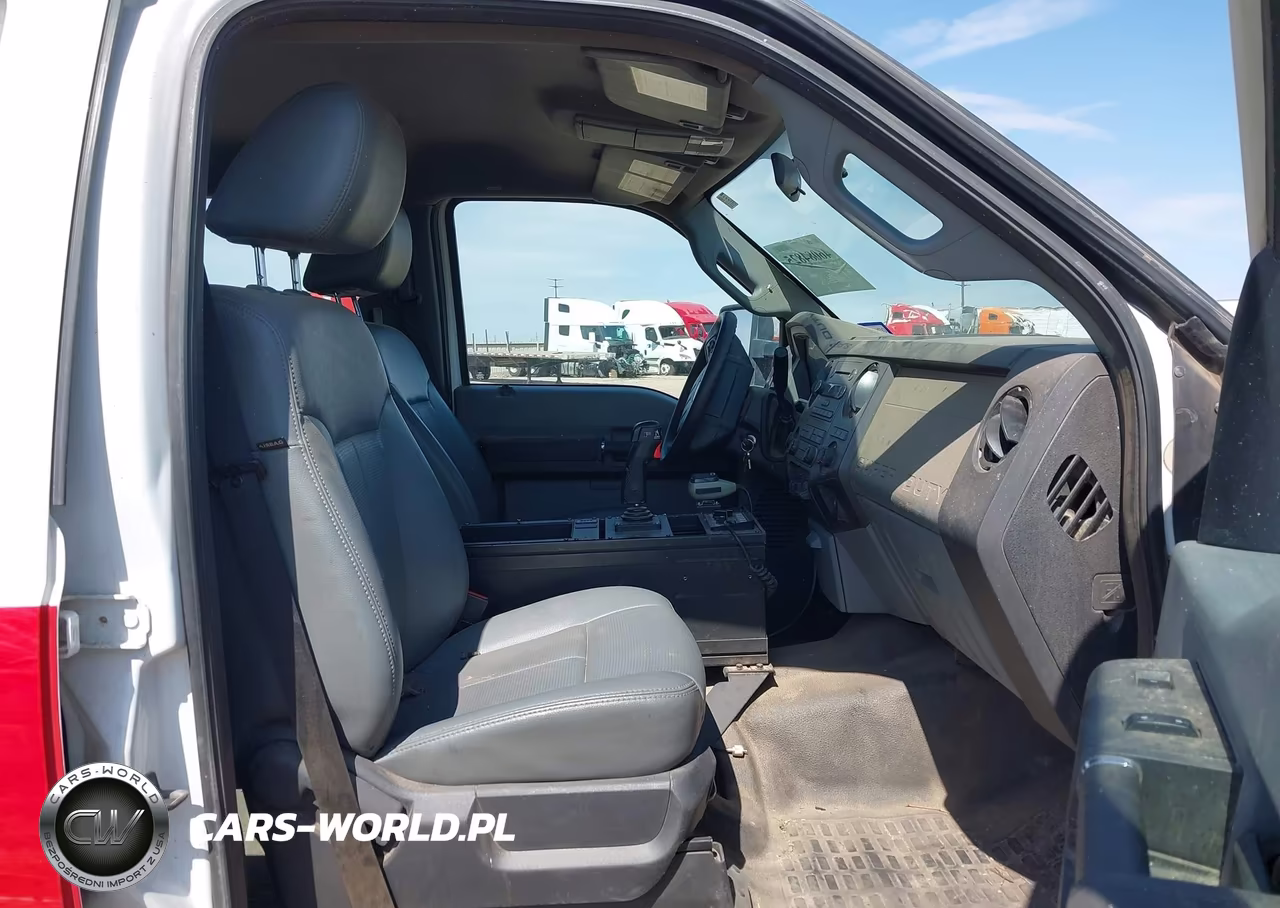 2011 Ford Super Duty F-550 Drw Xl VIN:1FD0W5HT5BEB34093 - 5