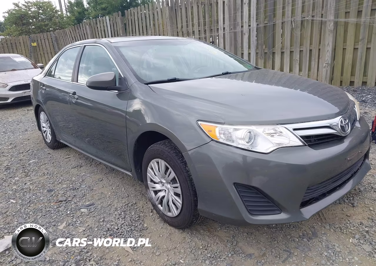 2014 Toyota Camry Le