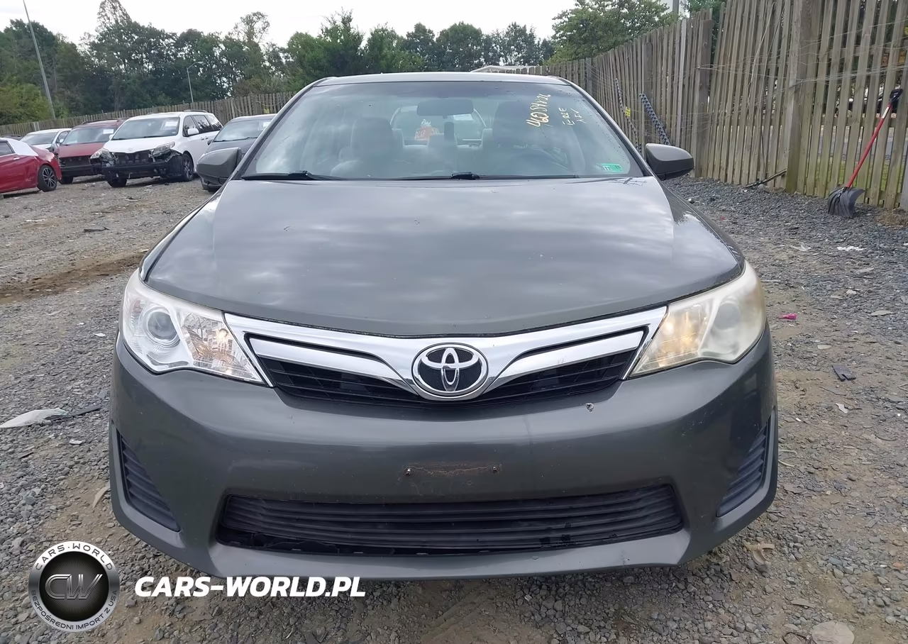 2014 Toyota Camry Le VIN:4T4BF1FK2ER437411 - 12