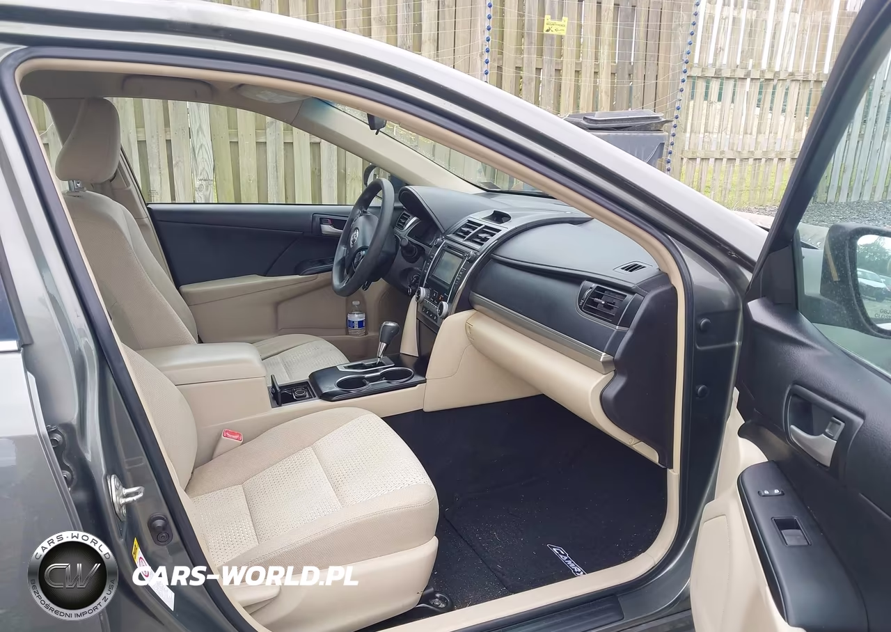 2014 Toyota Camry Le VIN:4T4BF1FK2ER437411 - 5