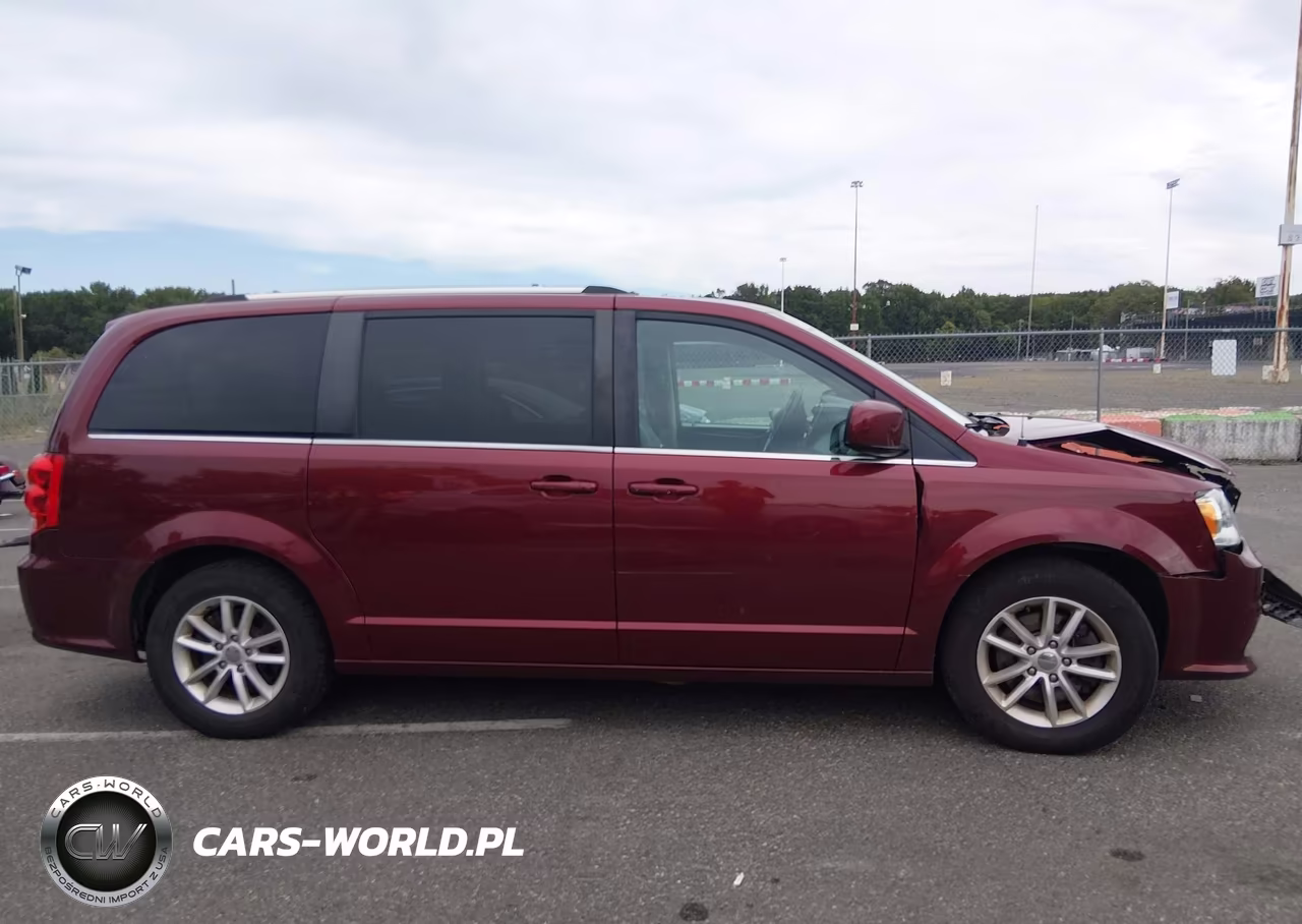 2018 Dodge Grand Caravan Sxt VIN:2C4RDGCG3JR265788 - 13