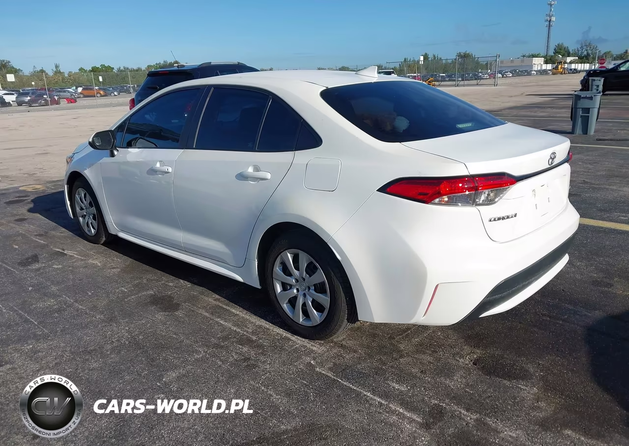 2020 Toyota Corolla Le VIN:5YFEPRAE6LP069883 - 3