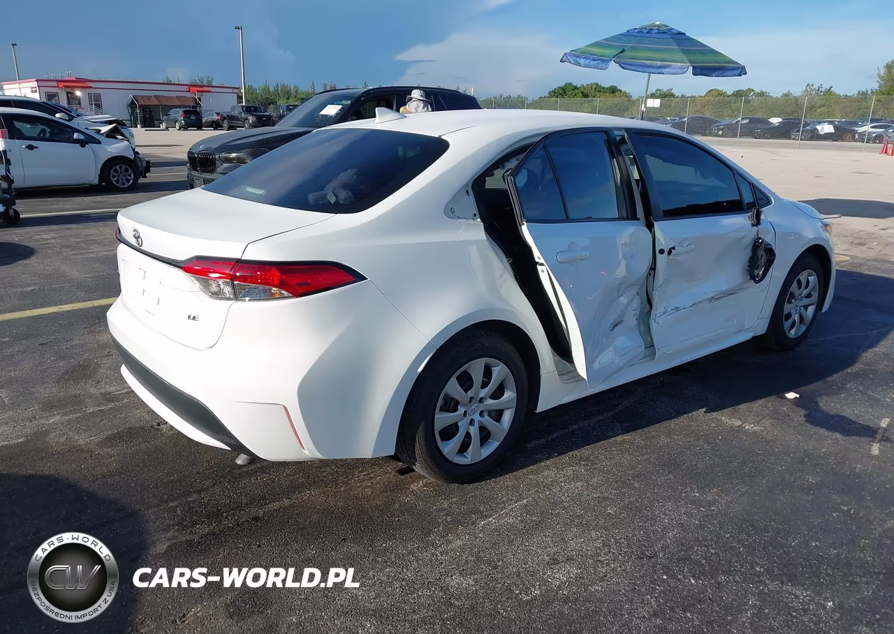 2020 Toyota Corolla Le VIN:5YFEPRAE6LP069883 - 4