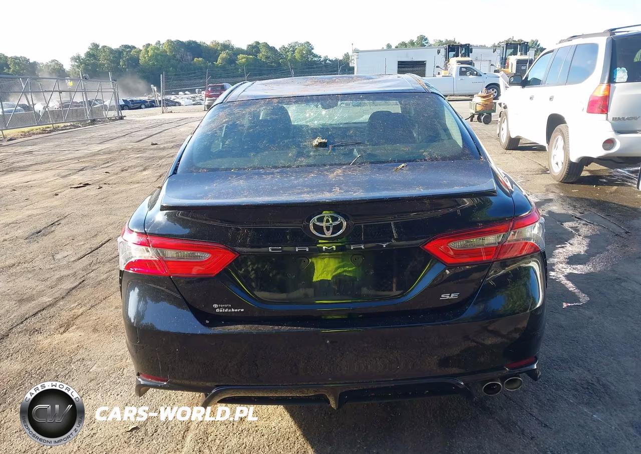 2018 Toyota Camry Se VIN:4T1B11HK7JU036078 - 17