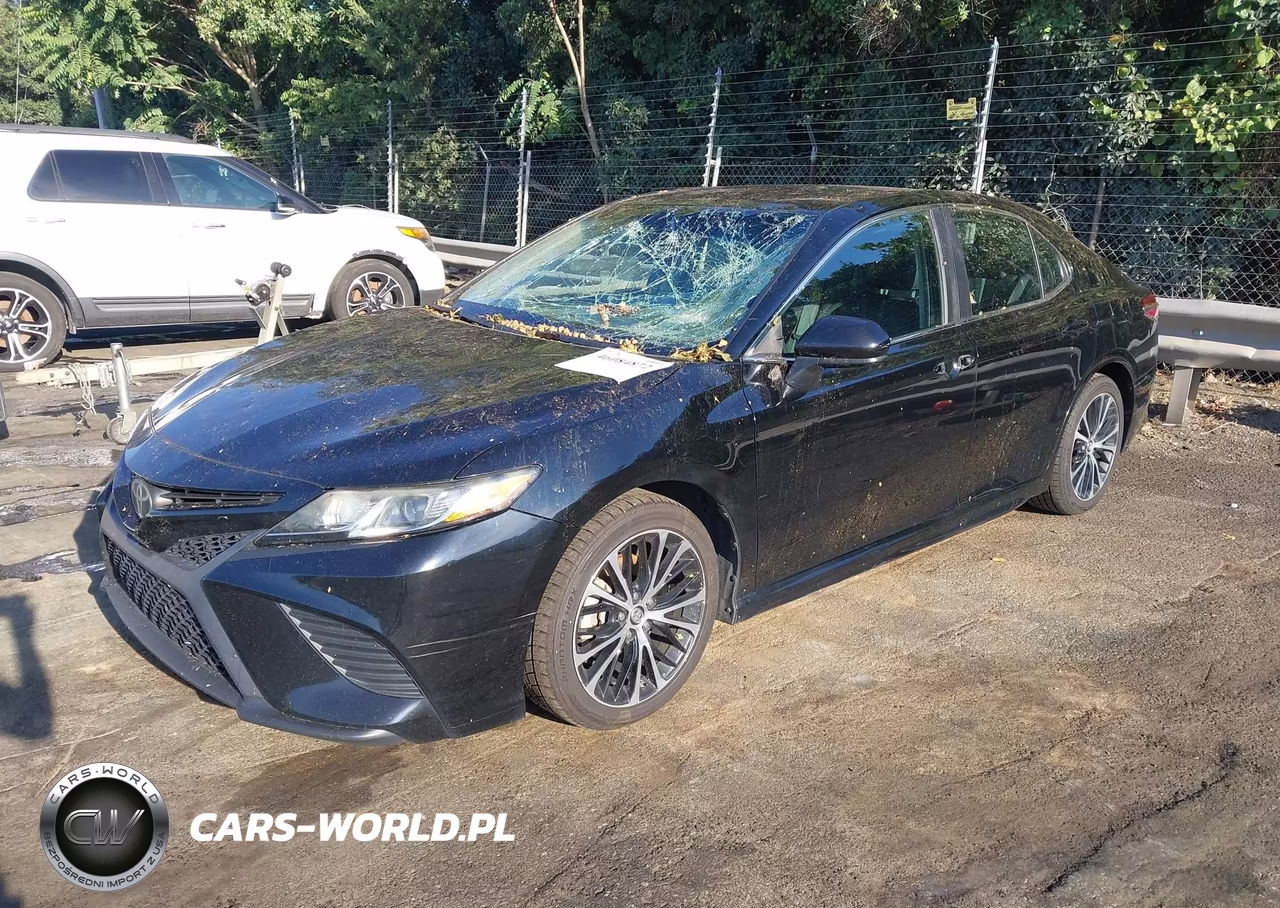 2018 Toyota Camry Se VIN:4T1B11HK7JU036078 - 2