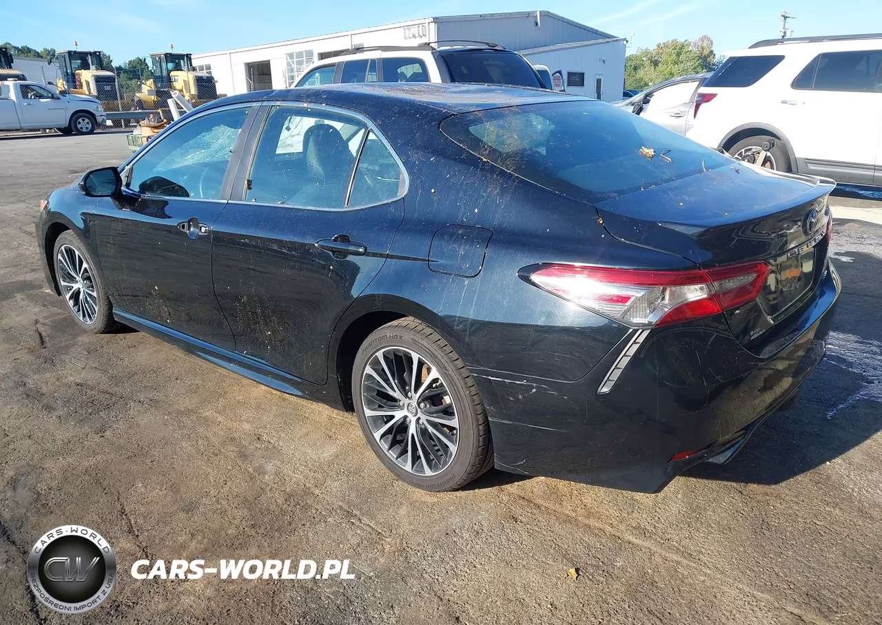 2018 Toyota Camry Se VIN:4T1B11HK7JU036078 - 3
