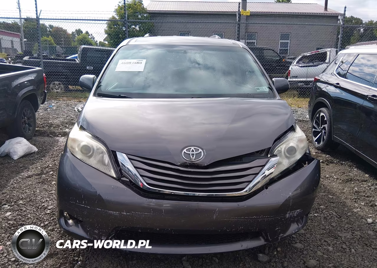 2017 Toyota Sienna Le 8 Passenger VIN:5TDKZ3DC8HS835406 - 12