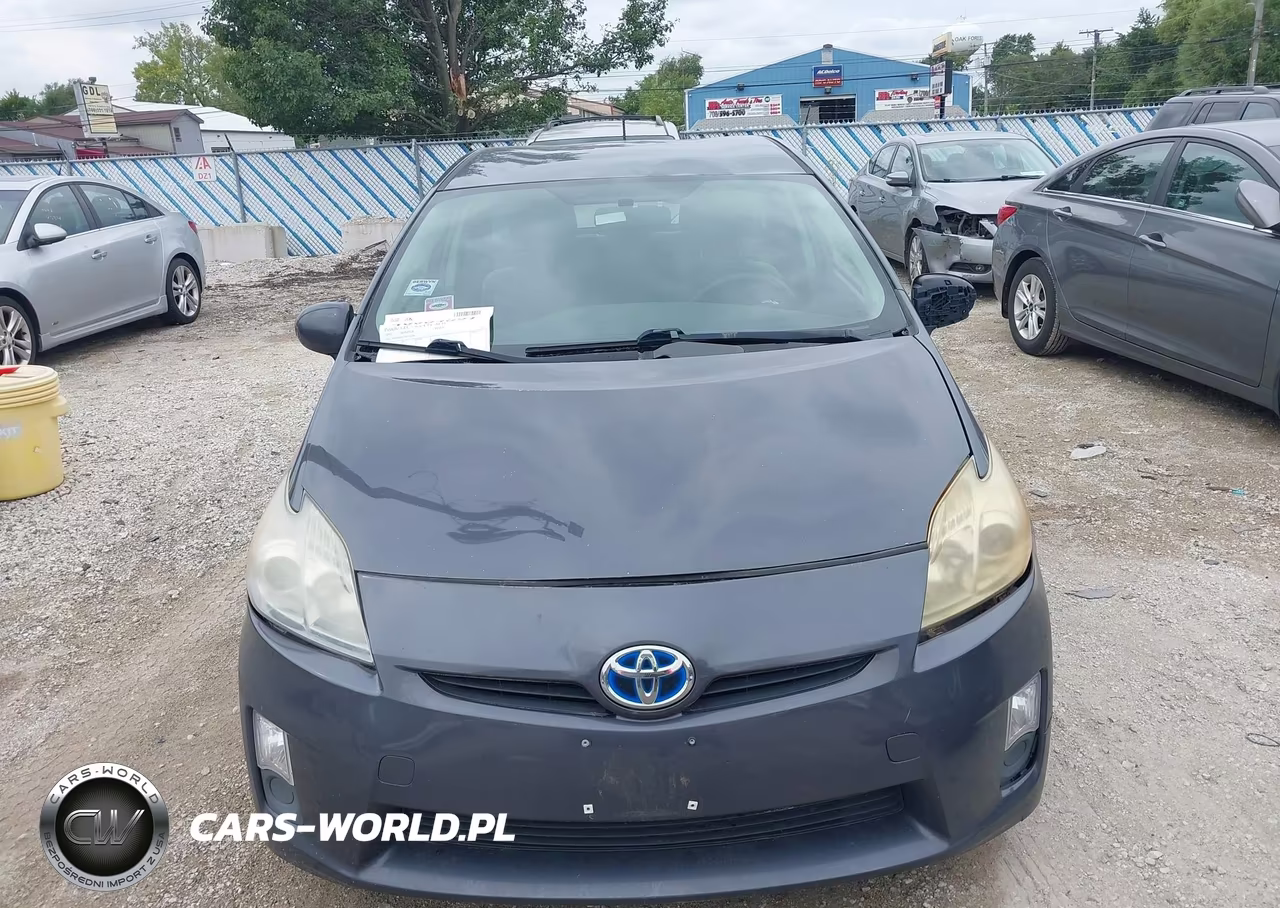 2011 Toyota Prius Two VIN:JTDKN3DU7B5341264 - 12