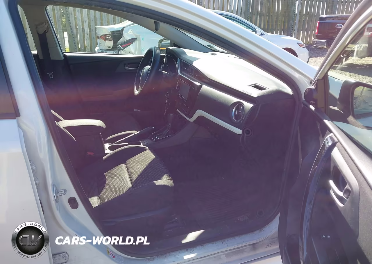2017 Toyota Corolla Im VIN:JTNKARJE5HJ544712 - 5