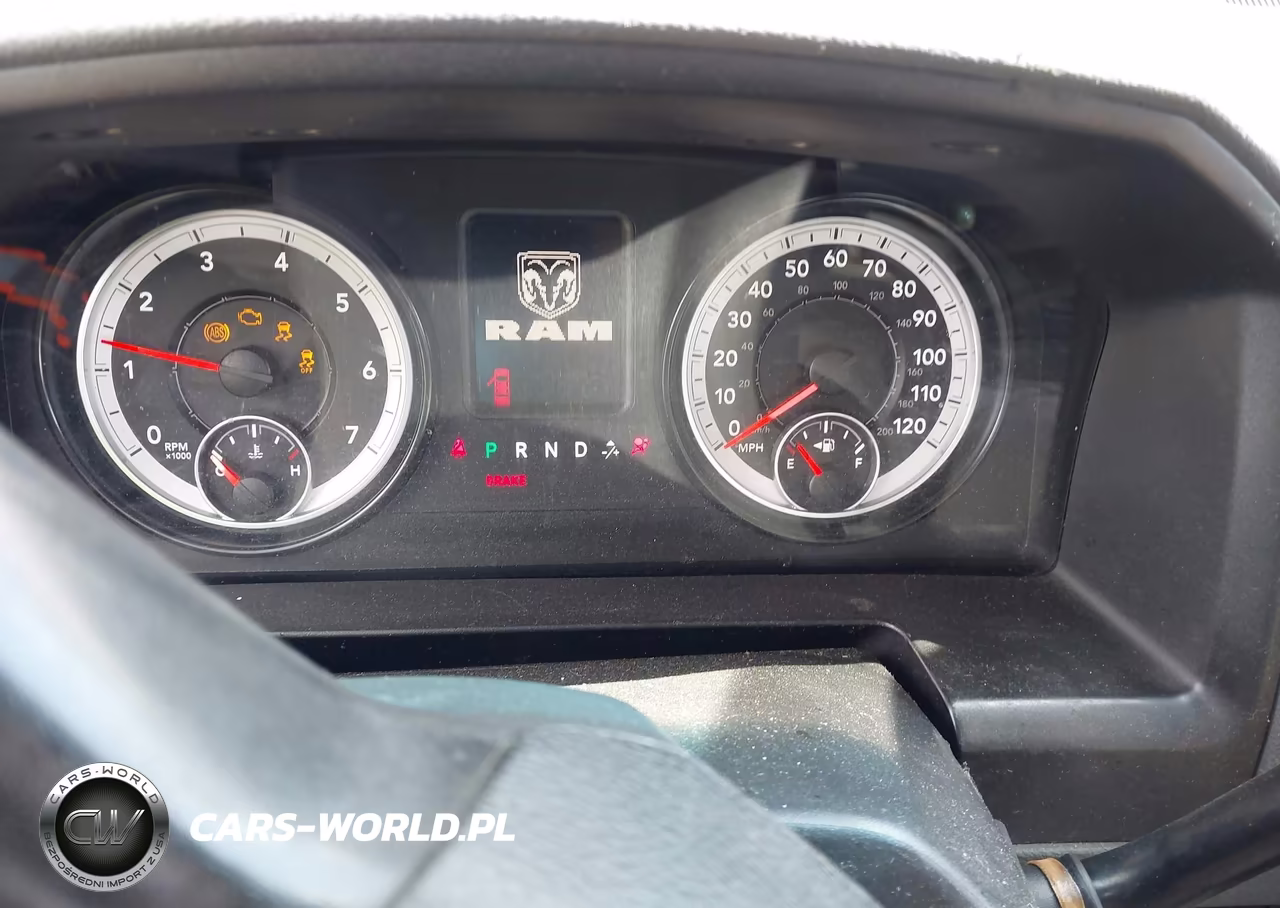 2015 Ram 1500 Express VIN:1C6RR7FT8FS653803 - 15