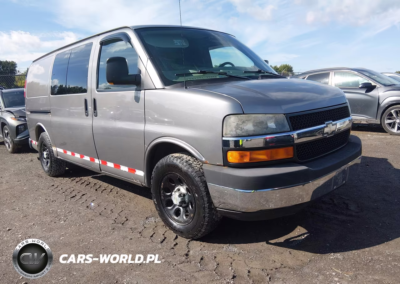 2009 Chevrolet Express 1500 Work Van