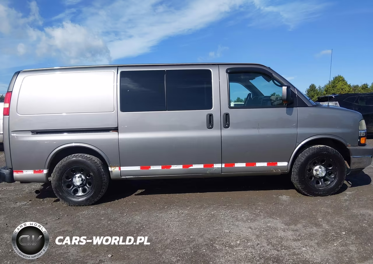 2009 Chevrolet Express 1500 Work Van VIN:1GCFH154591177624 - 14