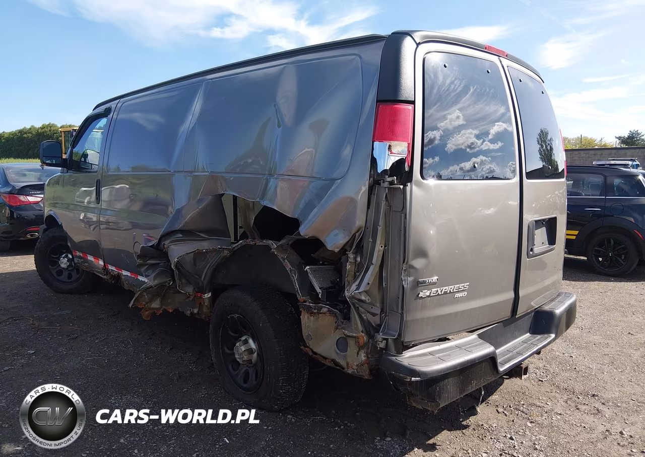 2009 Chevrolet Express 1500 Work Van VIN:1GCFH154591177624 - 3