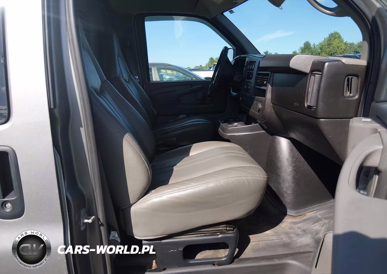 2009 Chevrolet Express 1500 Work Van VIN:1GCFH154591177624 - 5