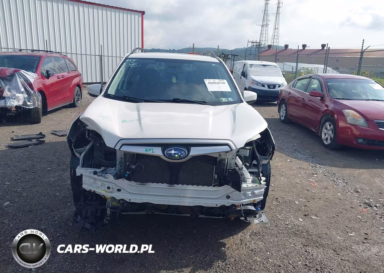 2020 Subaru Forester Premium VIN:JF2SKAJC1LH586409 - 13