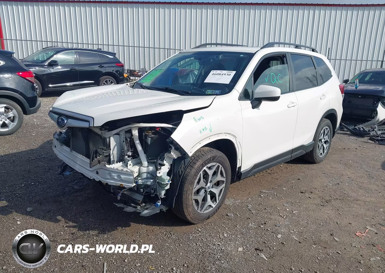 2020 Subaru Forester Premium VIN:JF2SKAJC1LH586409 - 2
