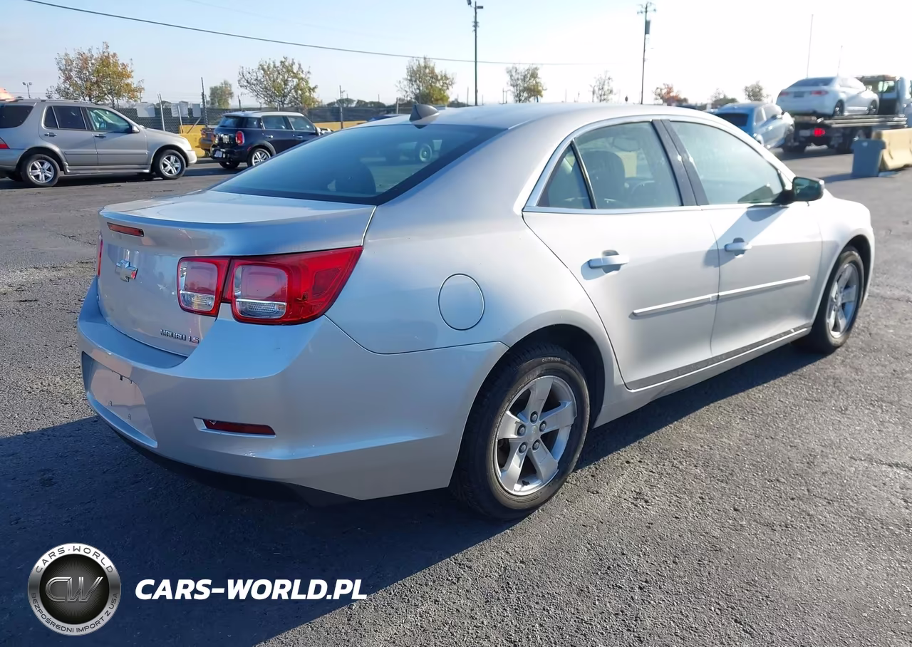 2014 Chevrolet Malibu 1Ls VIN:1G11B5SL7EF268415 - 4