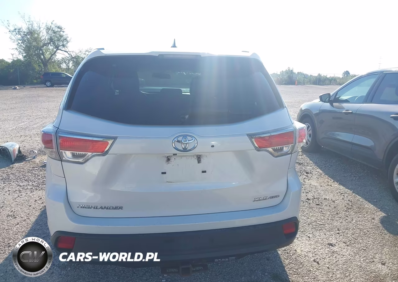 2016 Toyota Highlander Xle V6 VIN:5TDJKRFHXGS320031 - 17