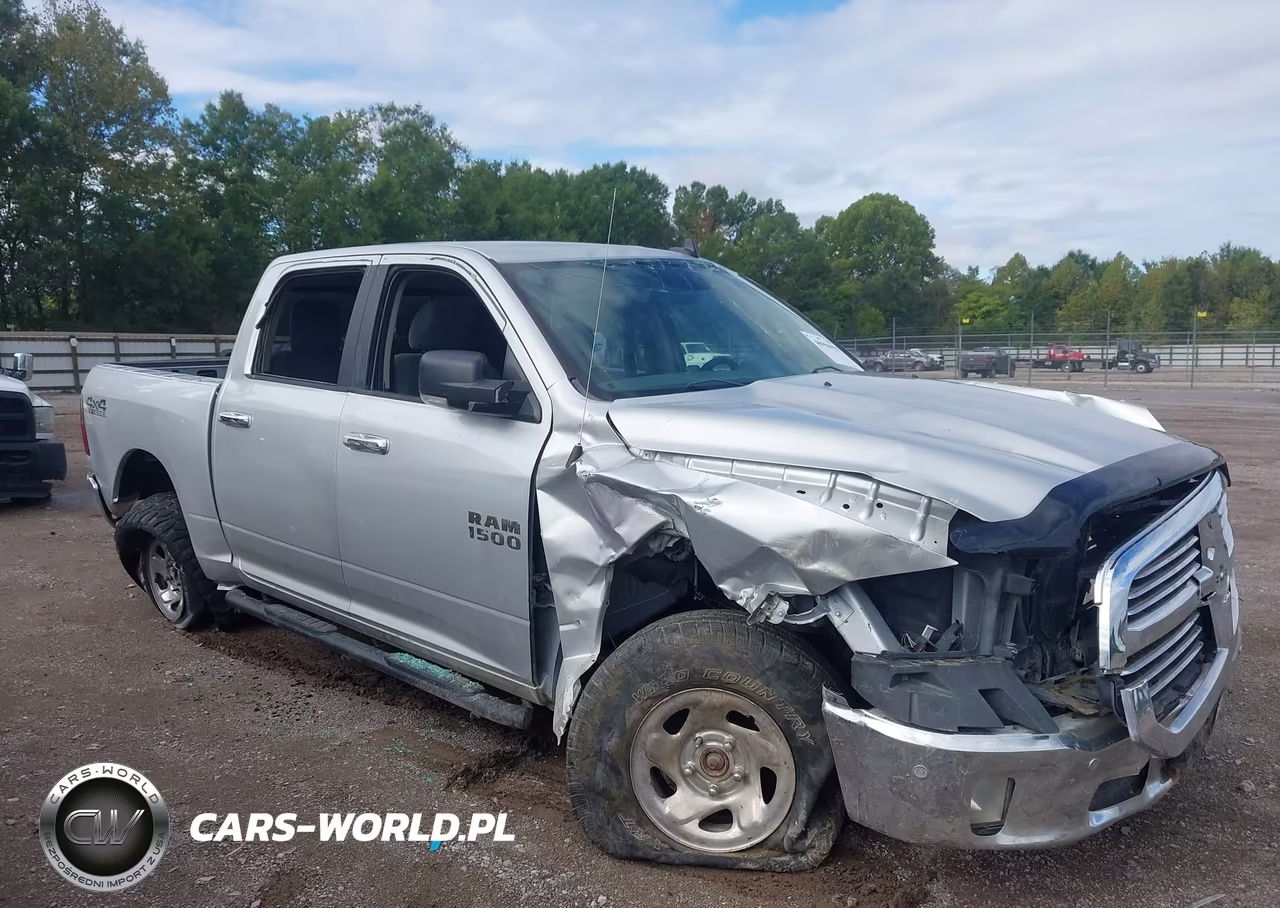 2018 RAM 1500 SLT VIN:3C6RR7LG6JG264830 - 13