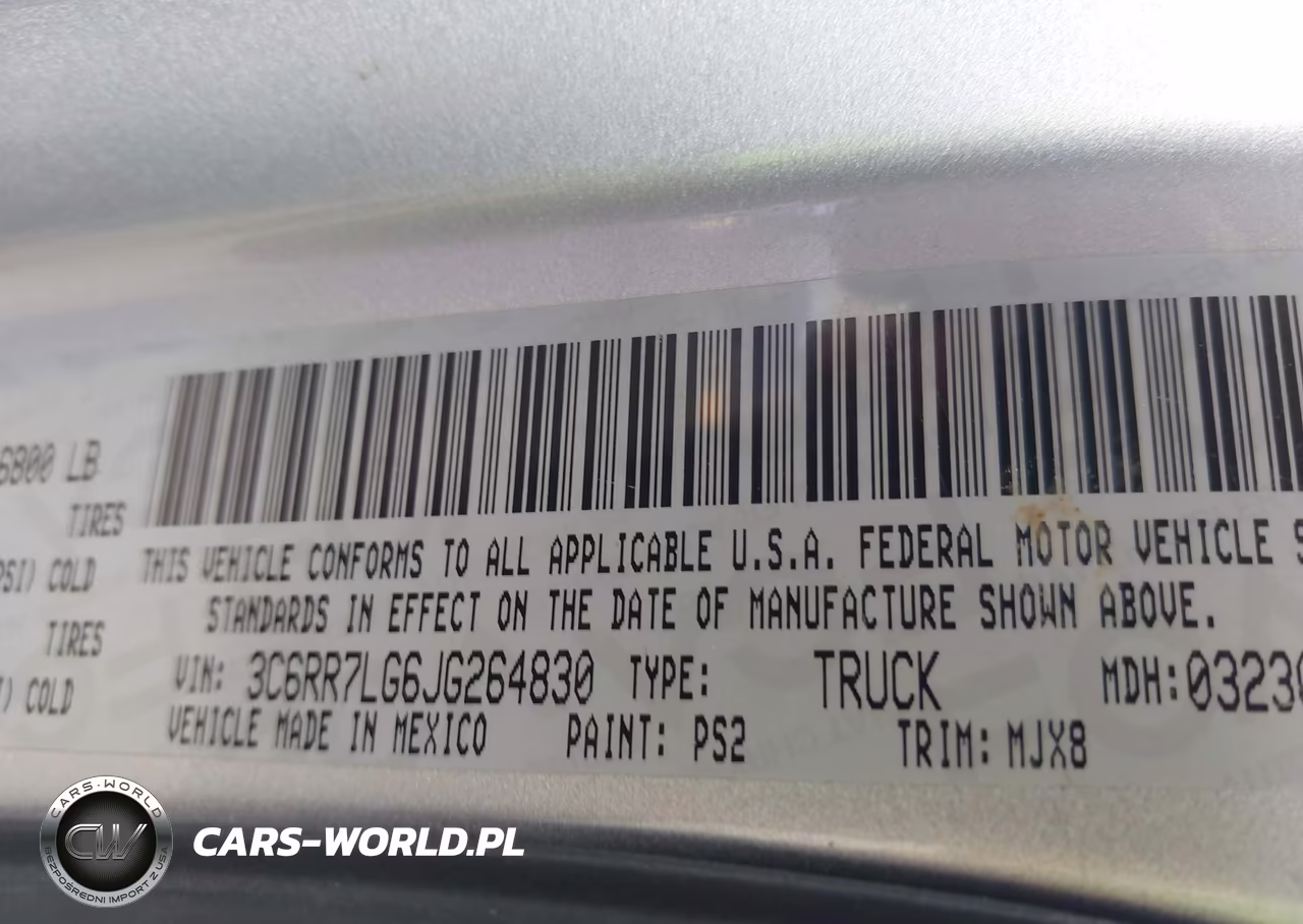 2018 RAM 1500 SLT VIN:3C6RR7LG6JG264830 - 9