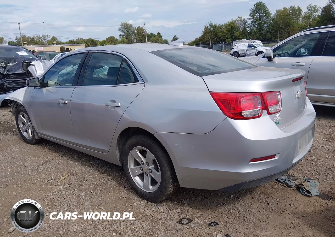 2015 Chevrolet Malibu 1Lt VIN:1G11C5SL7FF352992 - 3