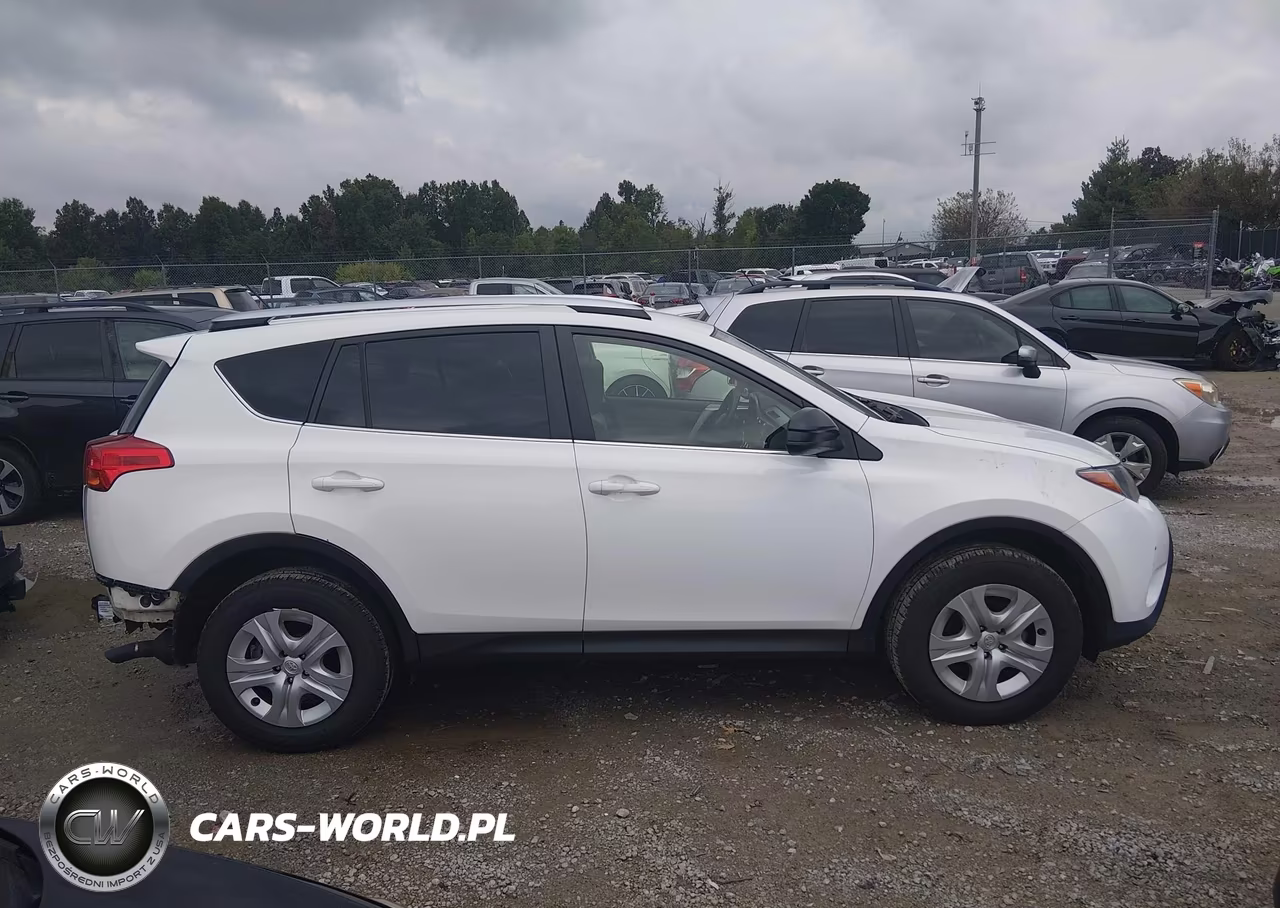 2015 Toyota Rav4 Le VIN:JTMZFREV9FJ048503 - 13