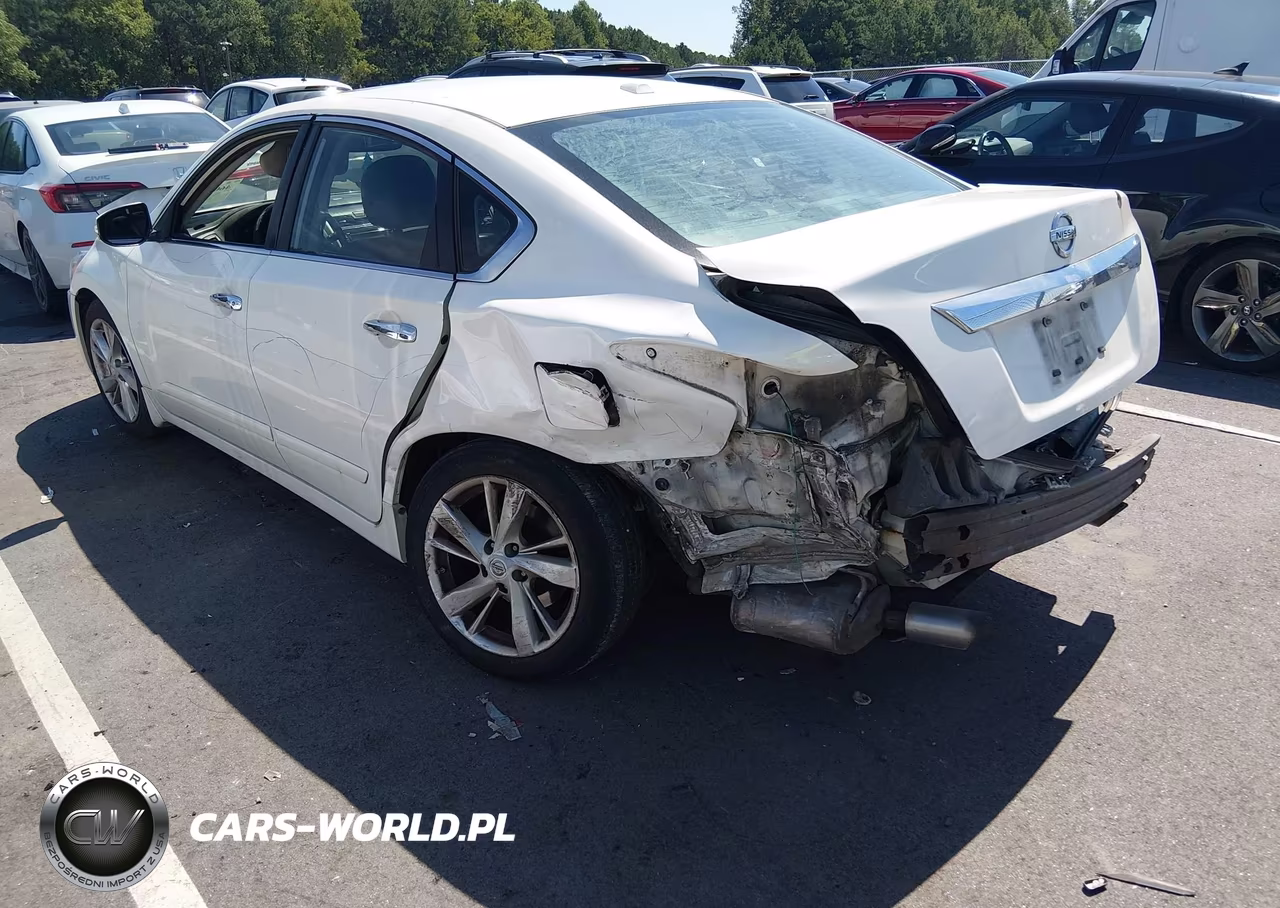 2015 Nissan Altima 2.5 Sl VIN:1N4AL3AP5FN868960 - 3