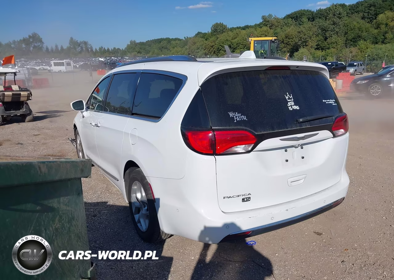 2020 Chrysler Pacifica 35Th Anniversary Touring L VIN:2C4RC1BG9LR141805 - 3