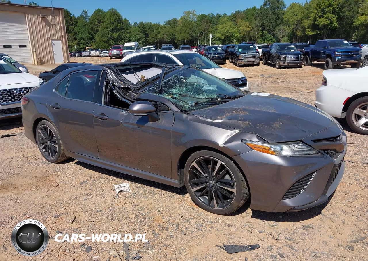 2018 Toyota Camry Xse – zdjęcie 1 z 16