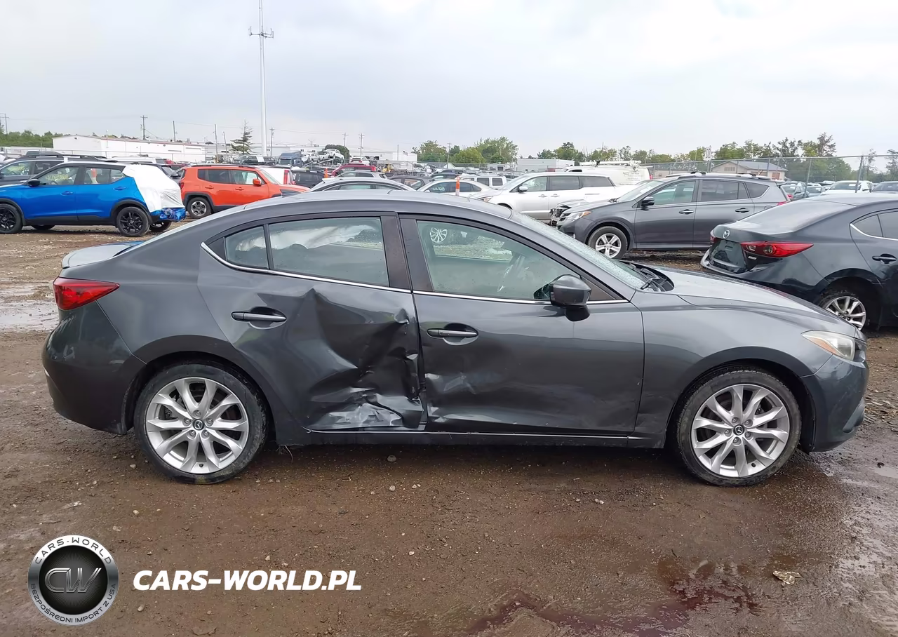 2016 Mazda Mazda3 S Touring VIN:JM1BM1W33G1301385 - 13