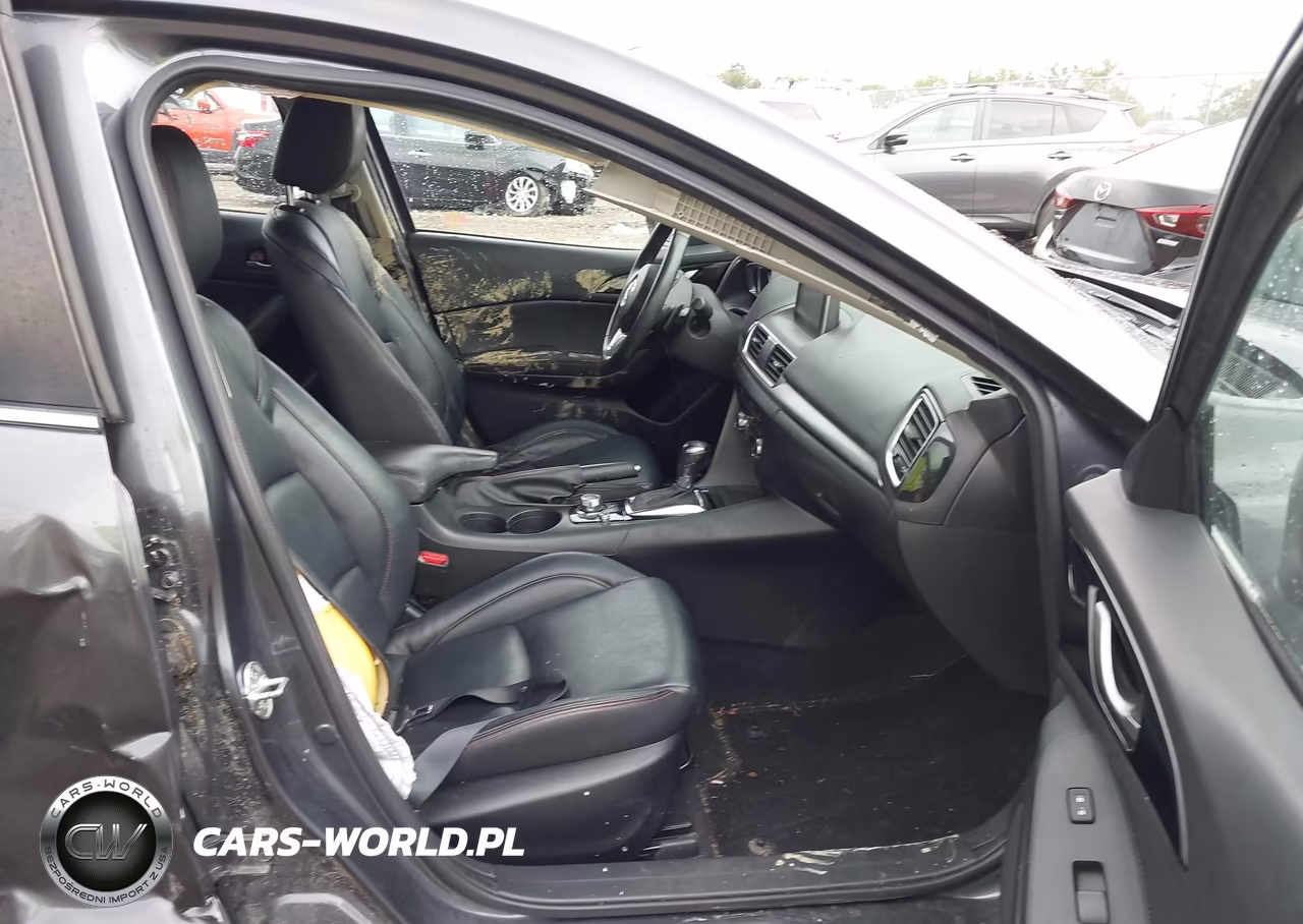 2016 Mazda Mazda3 S Touring VIN:JM1BM1W33G1301385 - 5