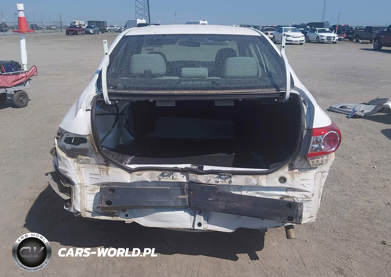 2013 Toyota Corolla L VIN:5YFBU4EE8DP111643 - 17